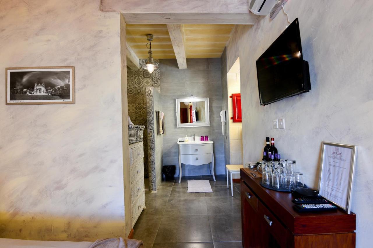 Charming B&B Dar Ta Zeppi Qala Exterior photo