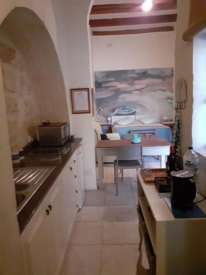 Charming B&B Dar Ta Zeppi Qala Exterior photo